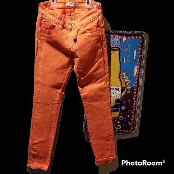 Guess Denim - GUESS JEANS - NEW Brittney Skinny Jeans (Size 23)